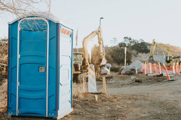Best Porta potty rental near me  in Spring Lake Park, MN